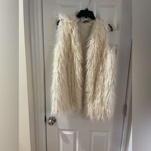ivory faux fur/sweater vest